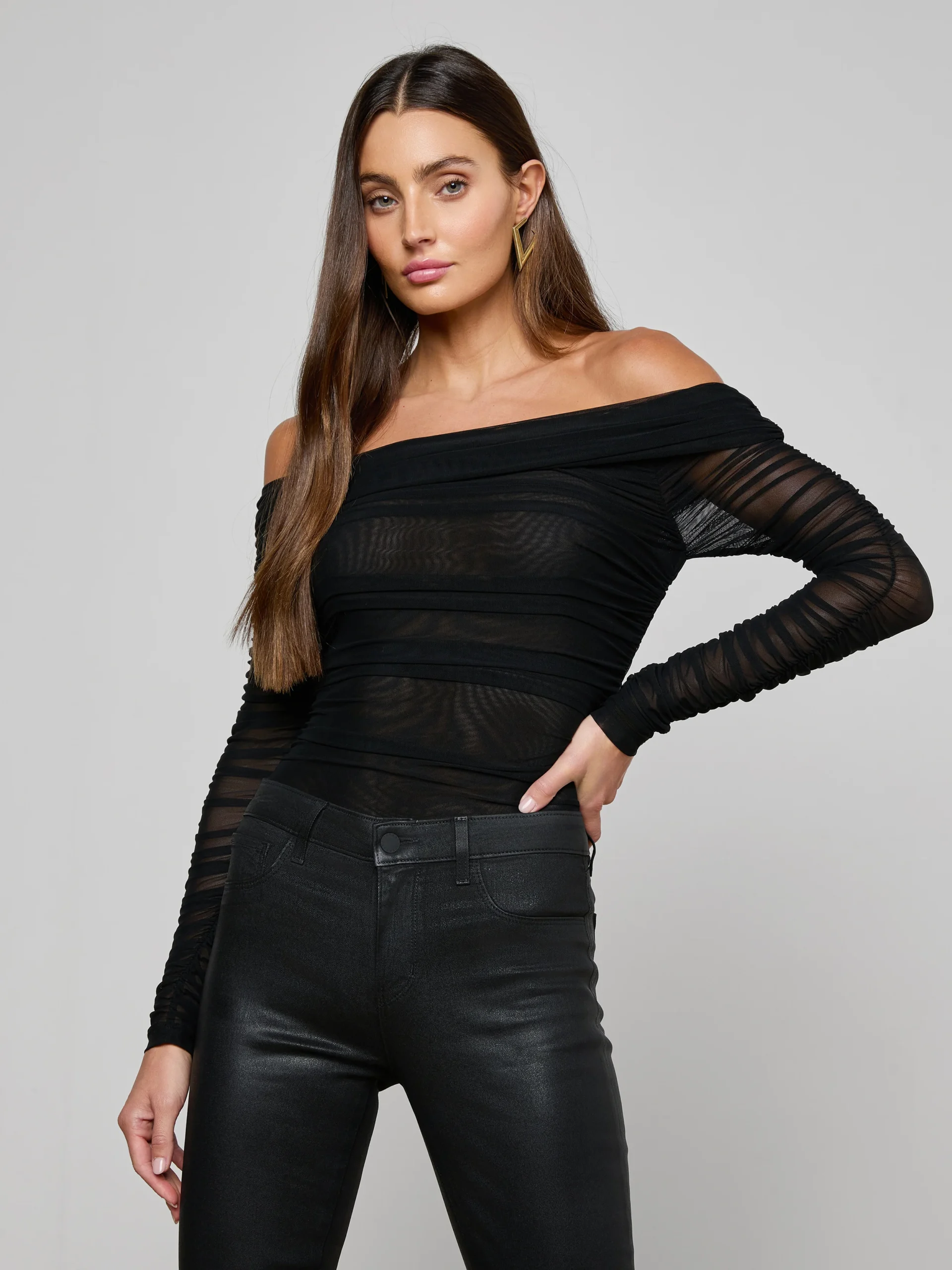10319-poppie-off-the-shoulder-bodysuit-1.webp Poppie Off-The-Shoulder Bodysuit