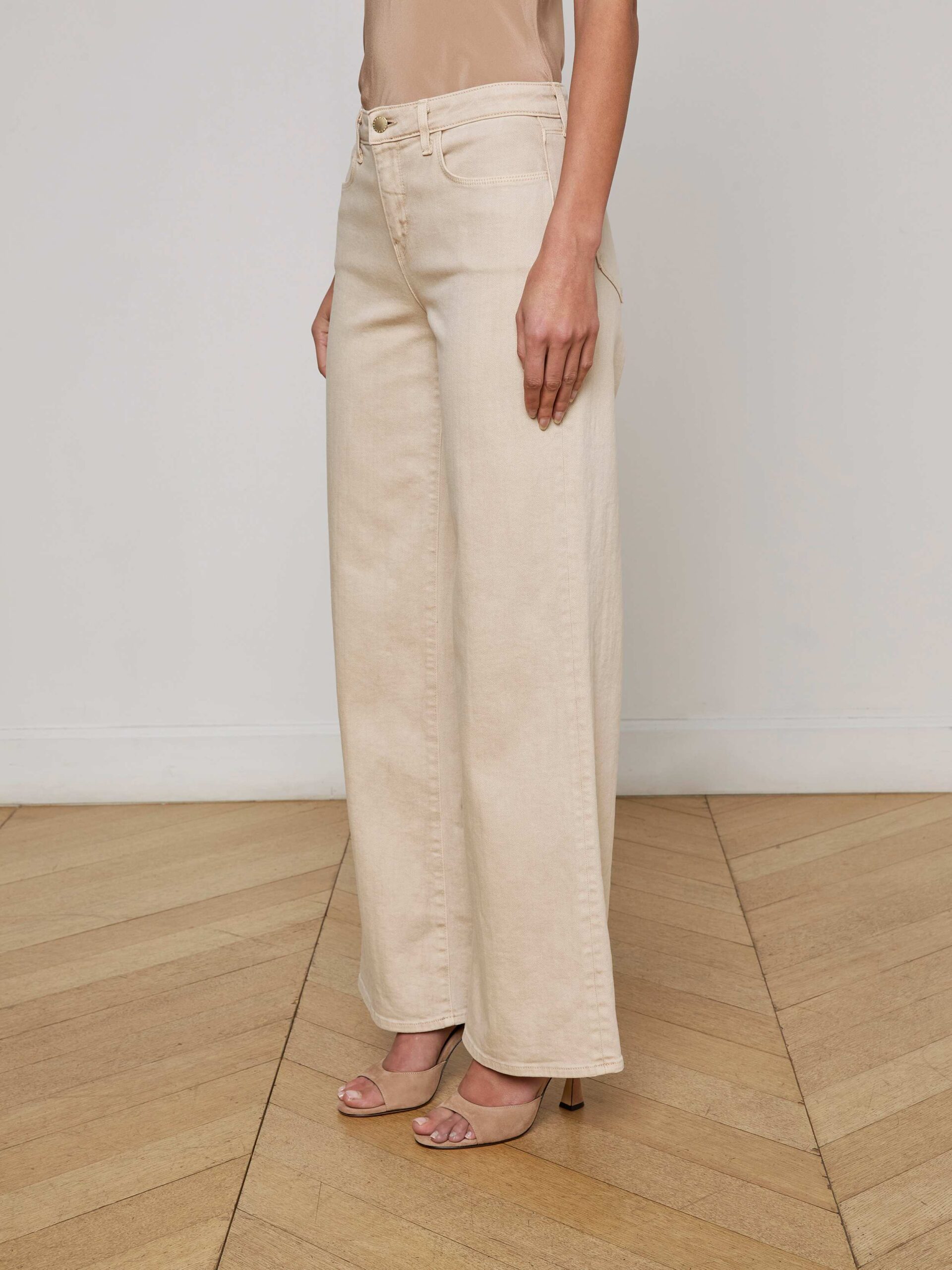 11382-alicent-wide-leg-jean-3.jpg Alicent Wide-Leg Jean