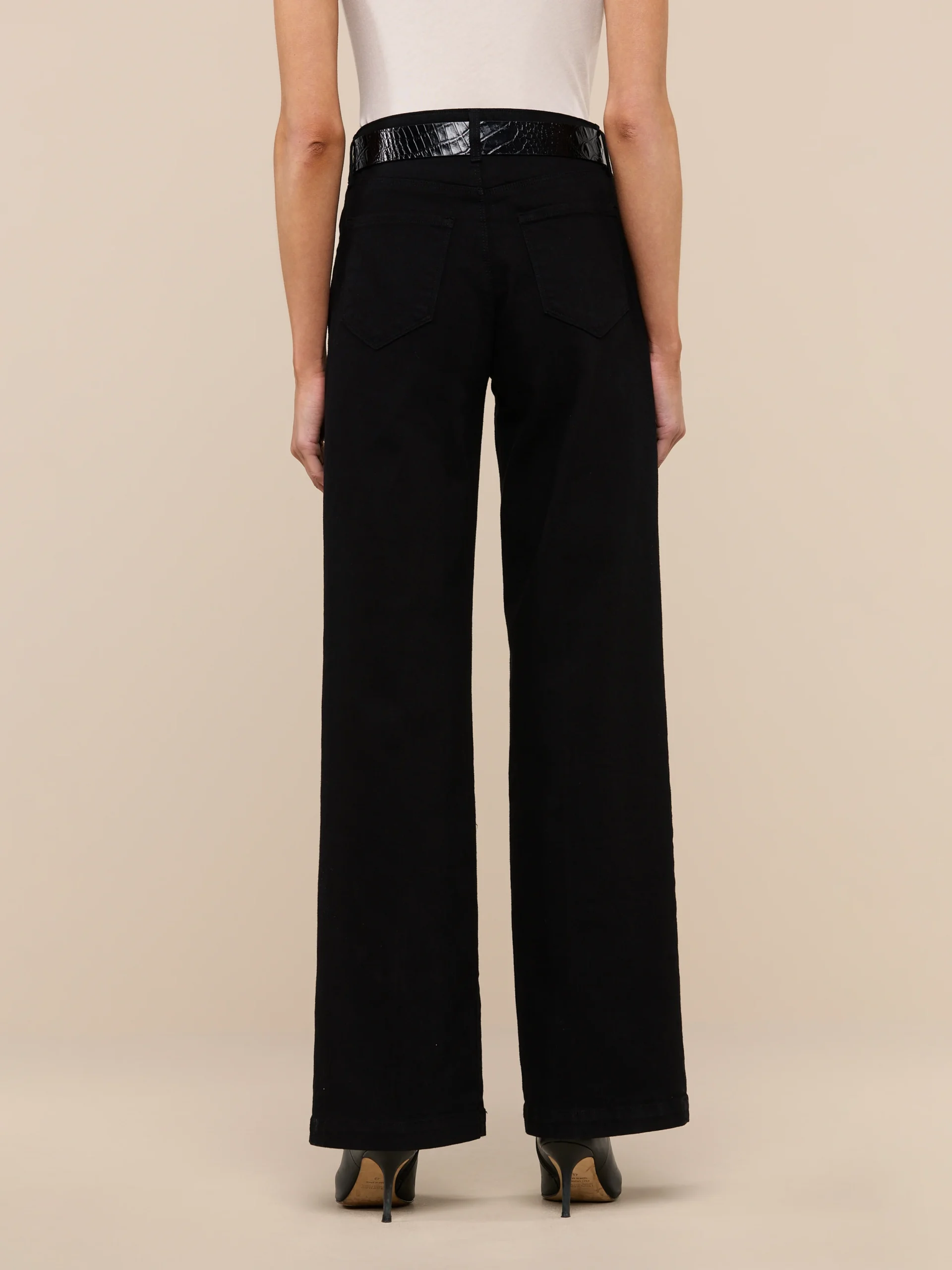 12149-scottie-wide-leg-jean-5.webp Scottie Wide-Leg Jean