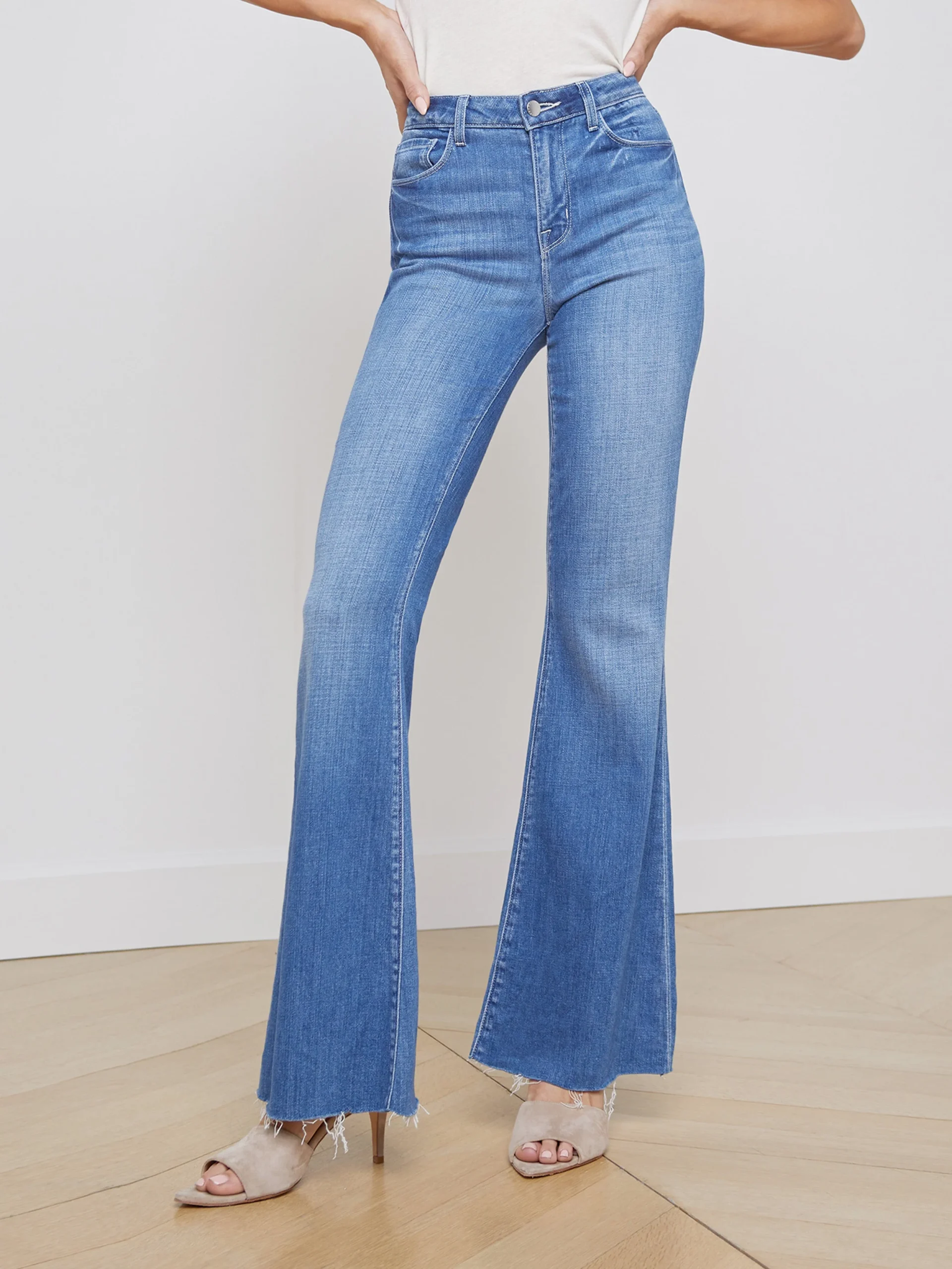 Sera Sneaker Flare Jean