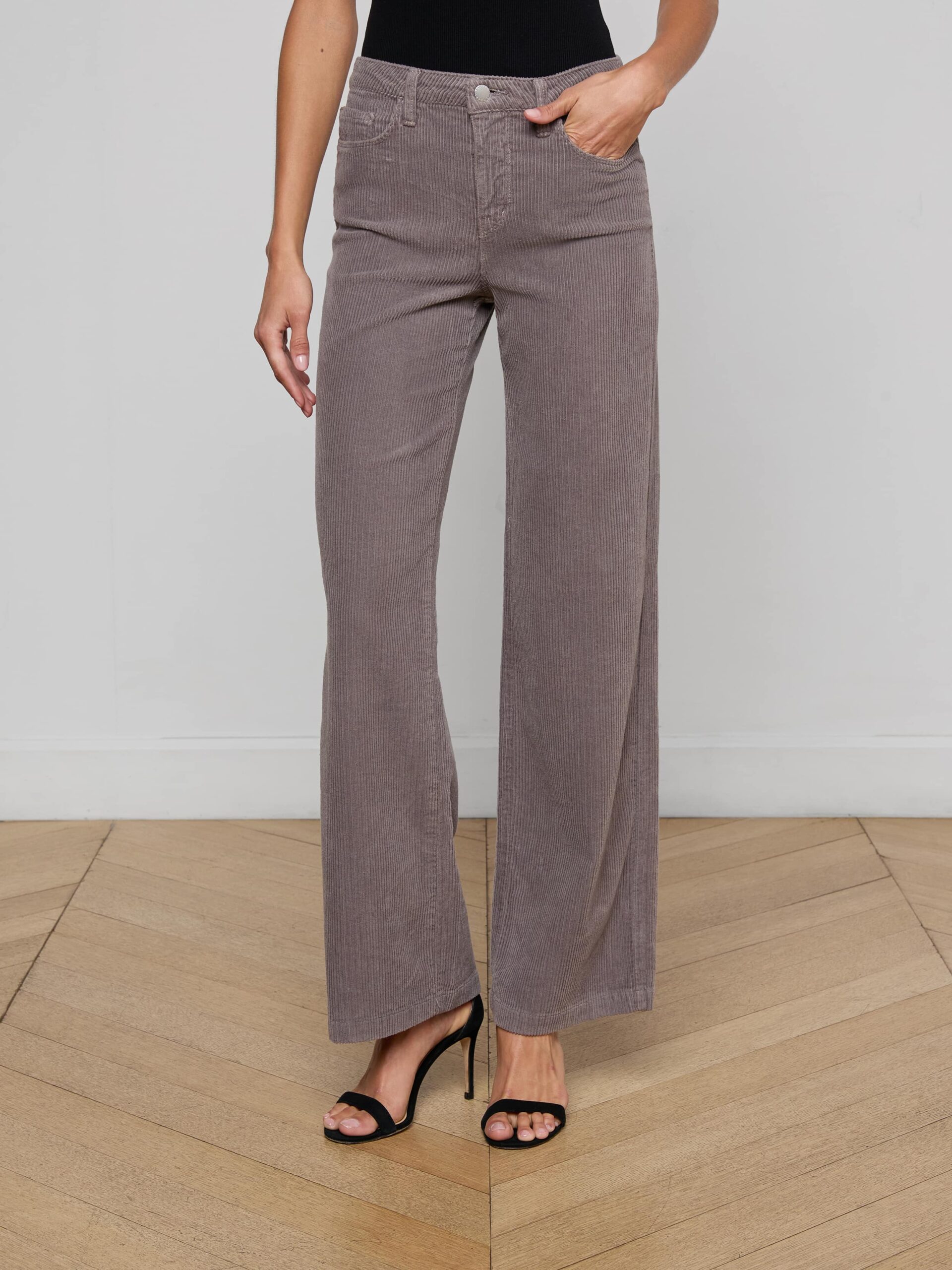 Scottie Corduroy Wide-Leg Jean