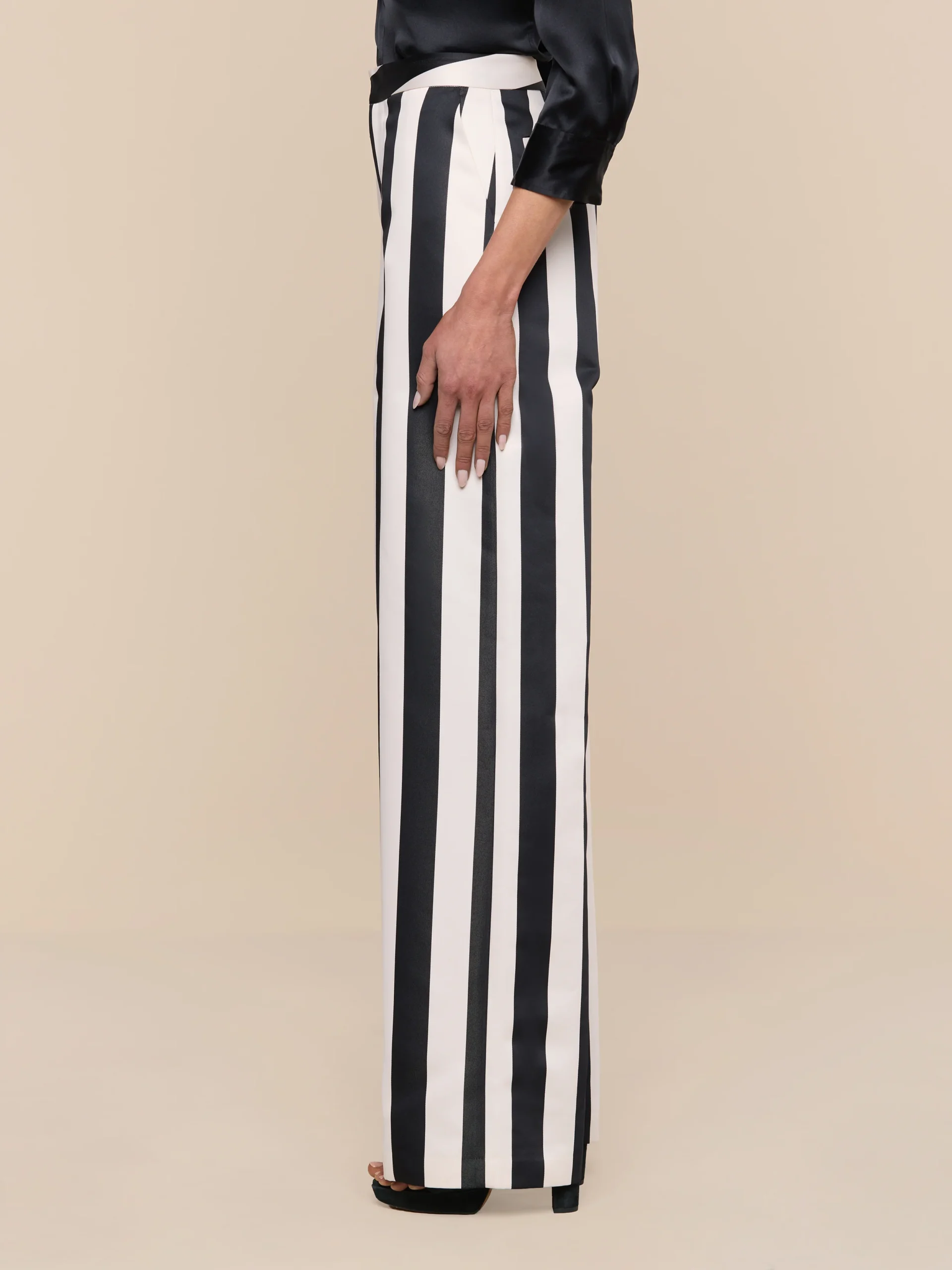 1909-livvy-satin-straight-leg-trouser-4.webp Livvy Satin Straight-Leg Trouser