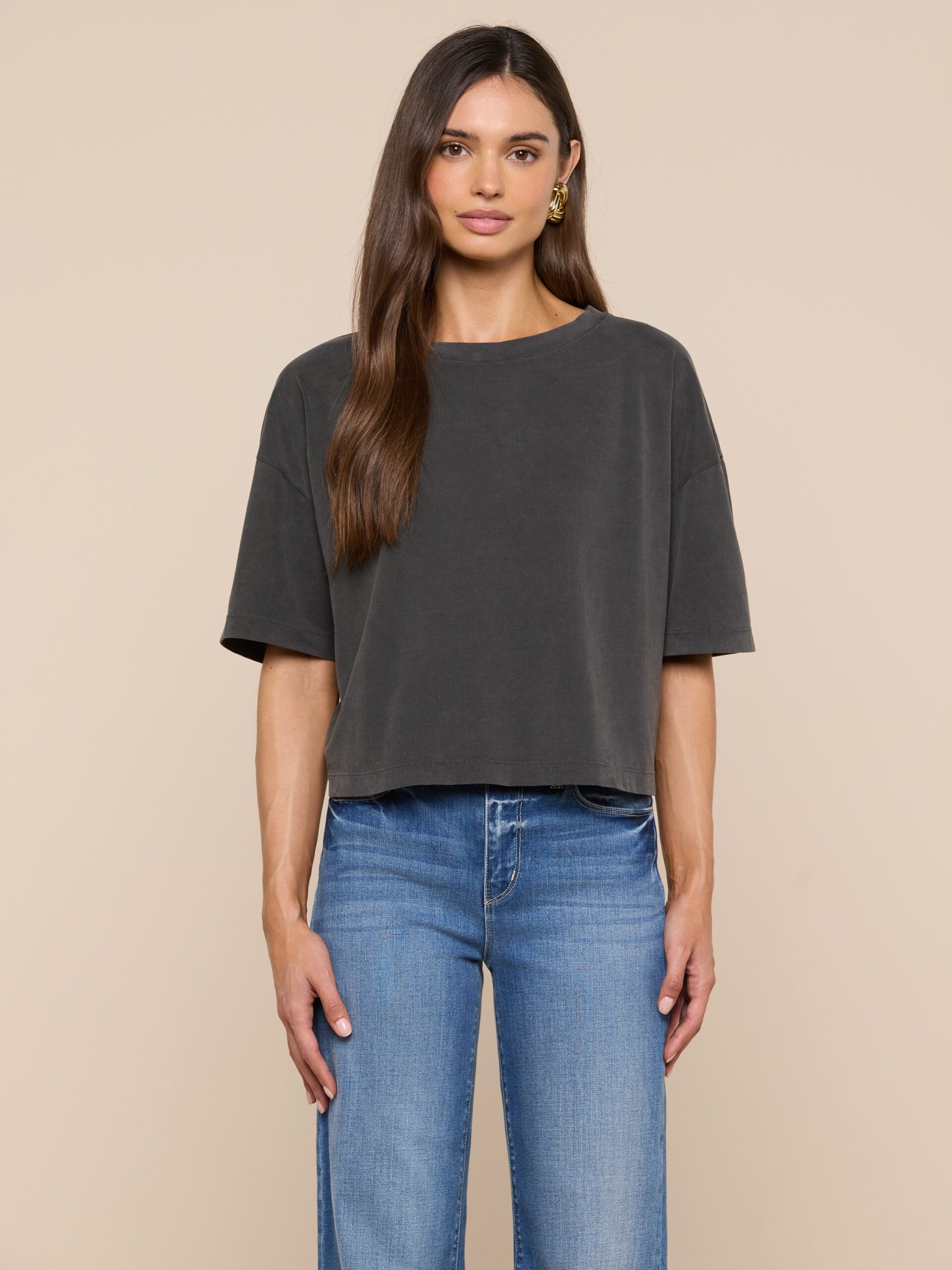 2106-daria-oversized-cropped-tee-2.jpg Daria Oversized Cropped Tee
