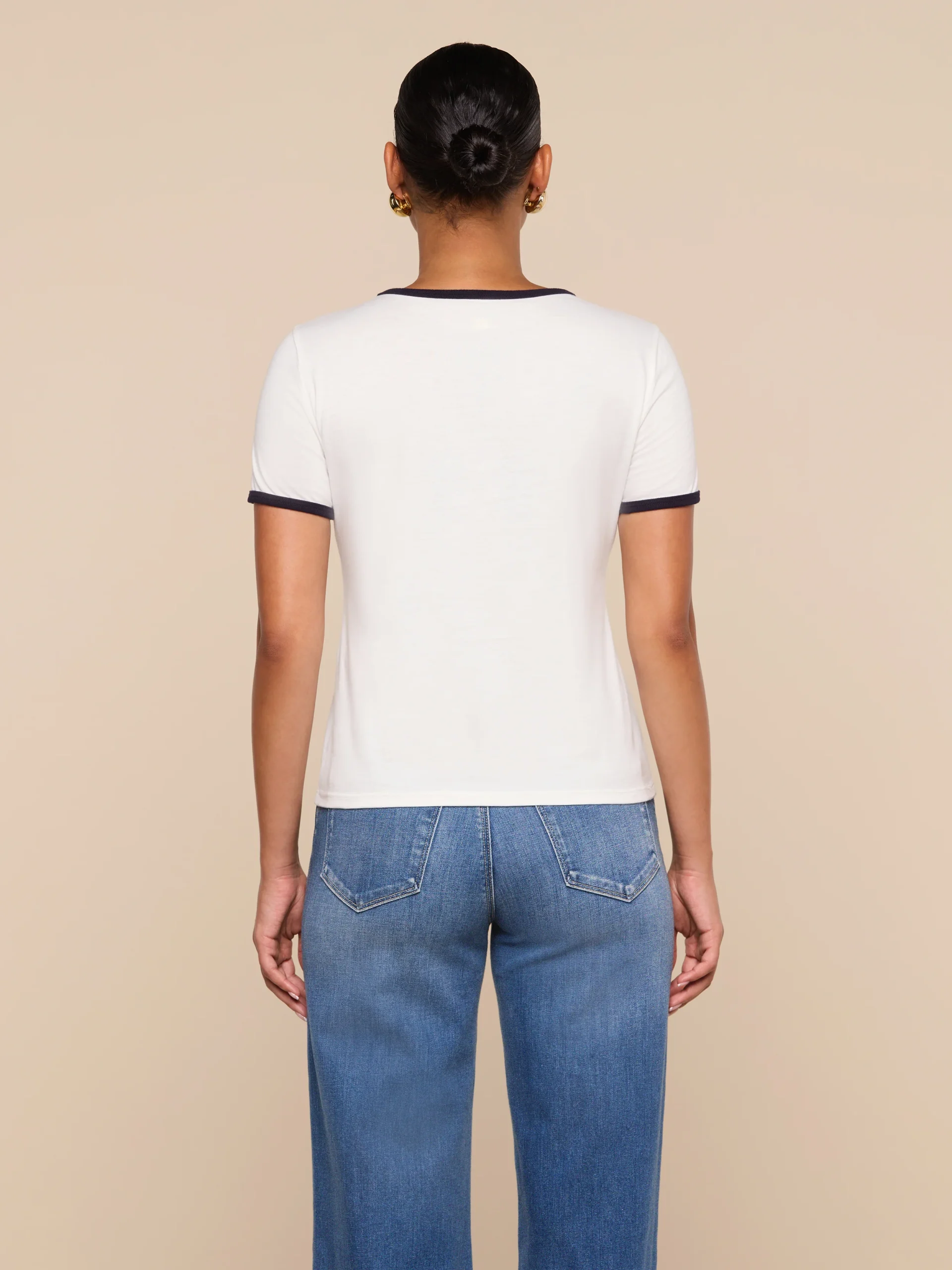 2407-tommie-crewneck-tee-5.webp Tommie Crewneck Tee