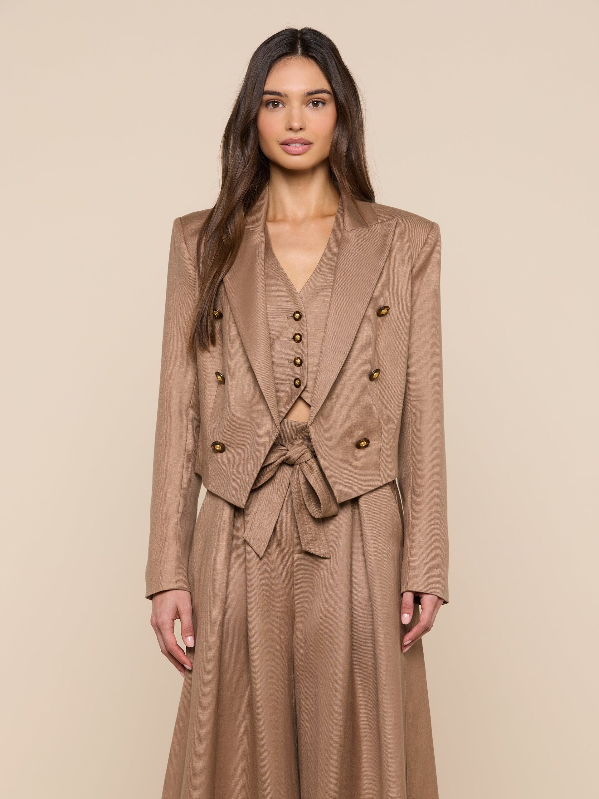 2495-lila-linen-blend-blazer-1.jpg Lila Linen-Blend Blazer
