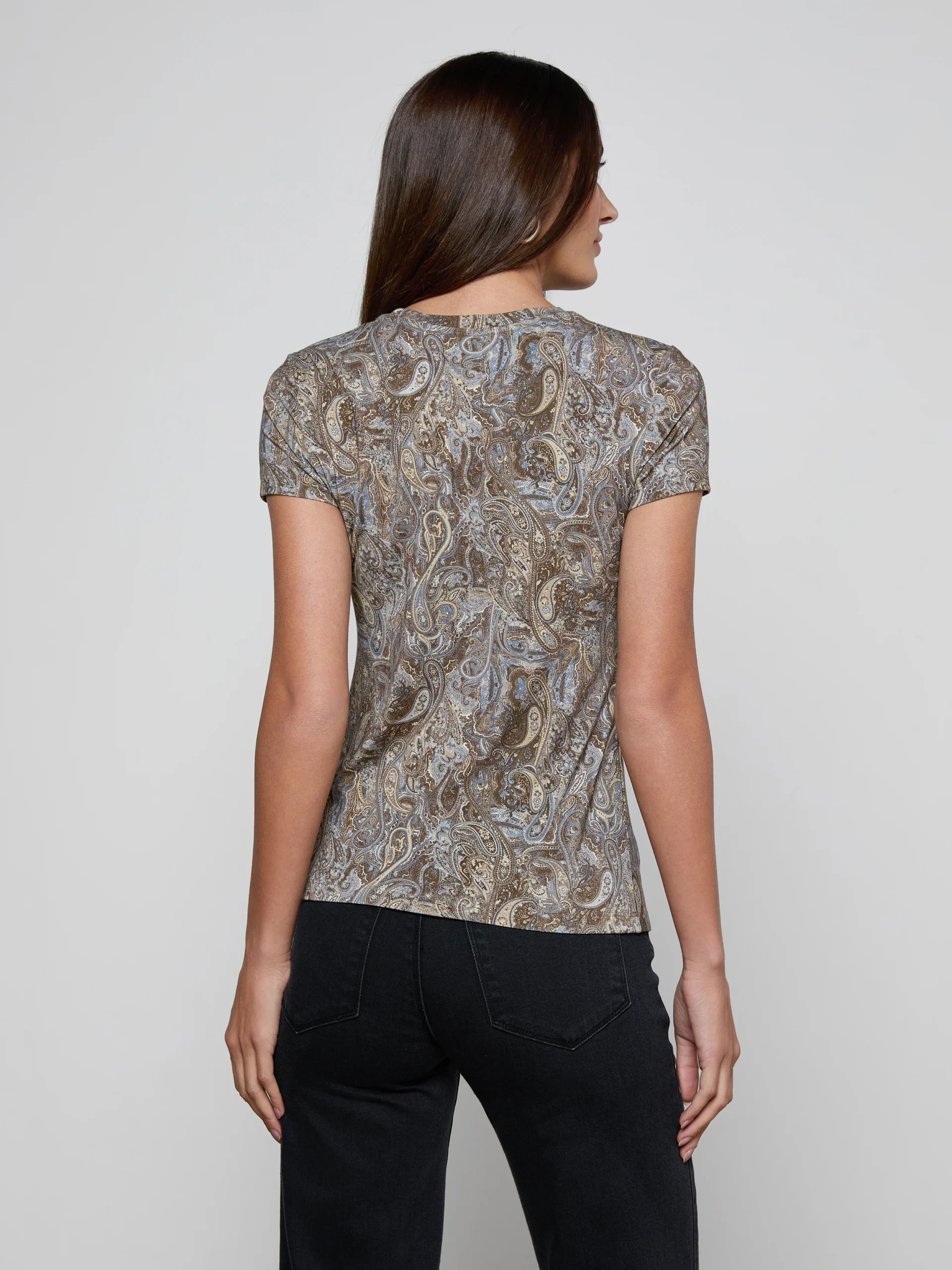 3144-ressi-fitted-tee-4.webp Ressi Fitted Tee