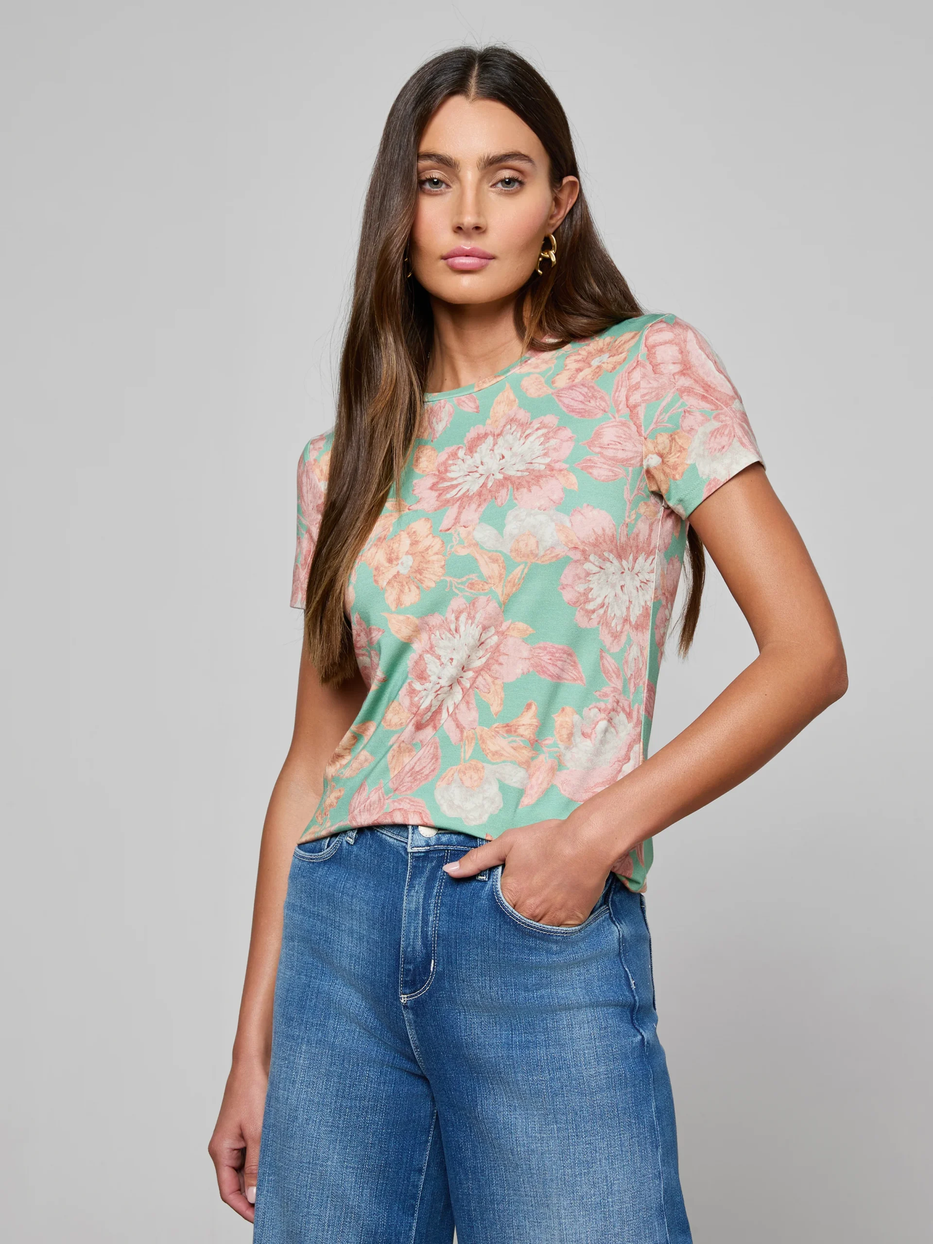 3176-ressi-fitted-tee-1.webp Ressi Fitted Tee