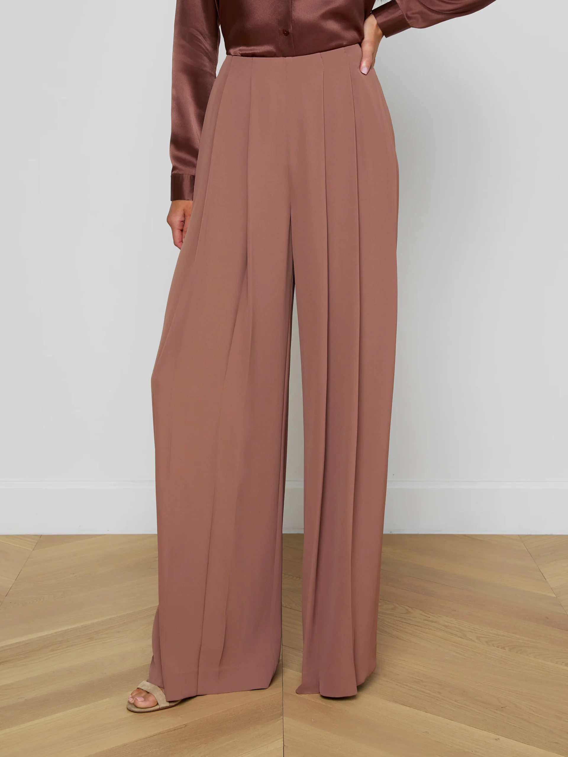 Nova Pleated Wide-Leg Pant