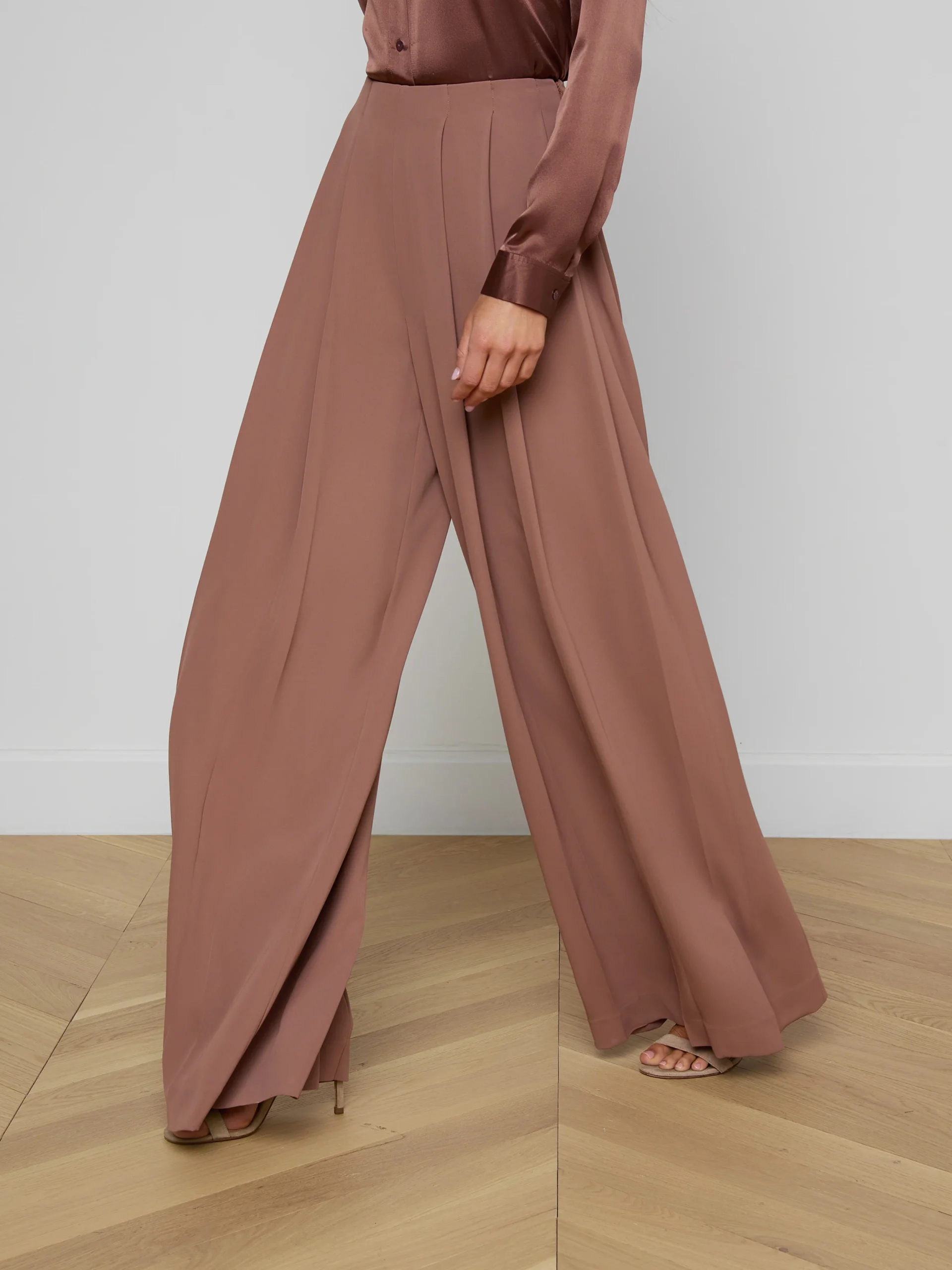 Nova Pleated Wide-Leg Pant