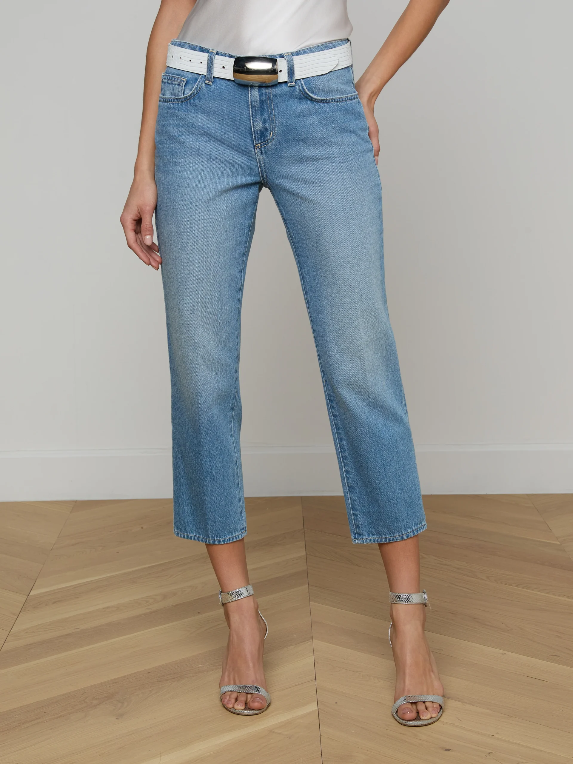 6455-thalina-cropped-stovepipe-jean-2.webp Thalina Cropped Stovepipe Jean