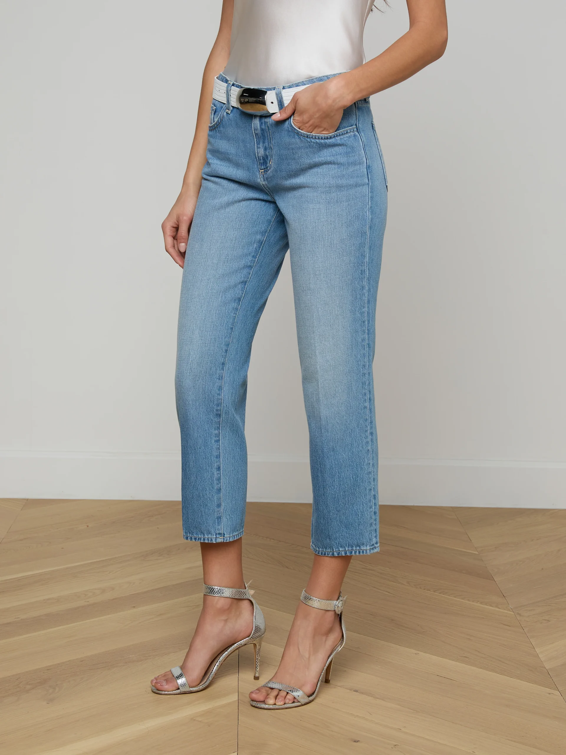 6455-thalina-cropped-stovepipe-jean-3.webp Thalina Cropped Stovepipe Jean