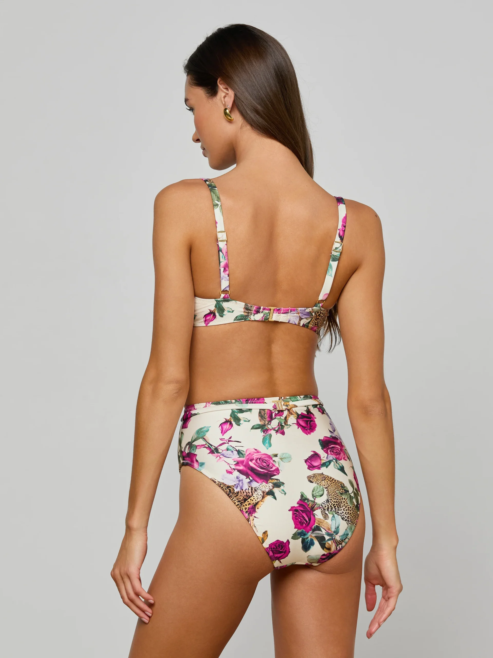 8142-vanessa-high-waisted-bikini-bottom-5.webp Vanessa High-Waisted Bikini Bottom