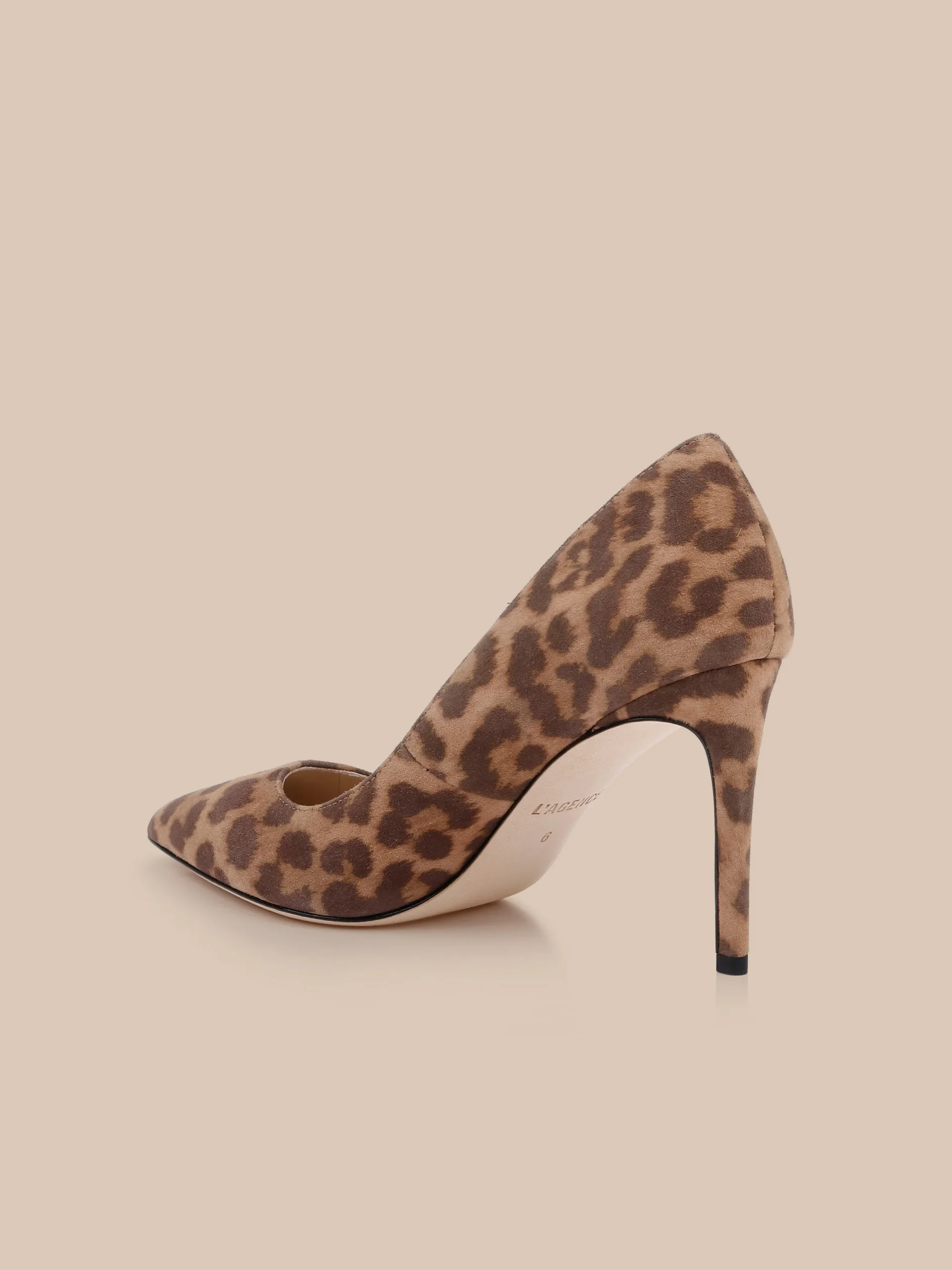 8838-maelle-suede-pump-3.webp Maelle Suede Pump