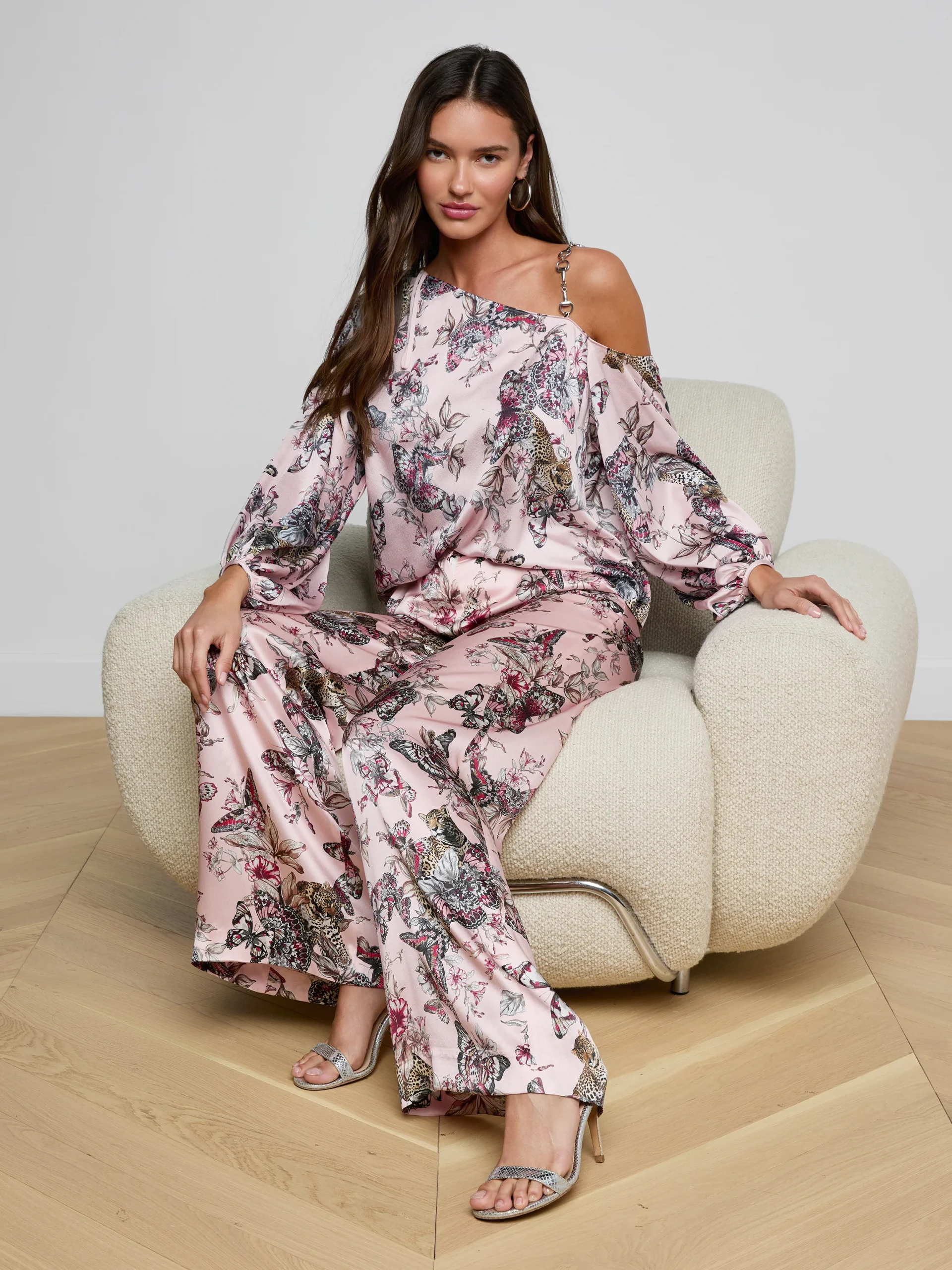 Asami Chain One-Shoulder Blouse