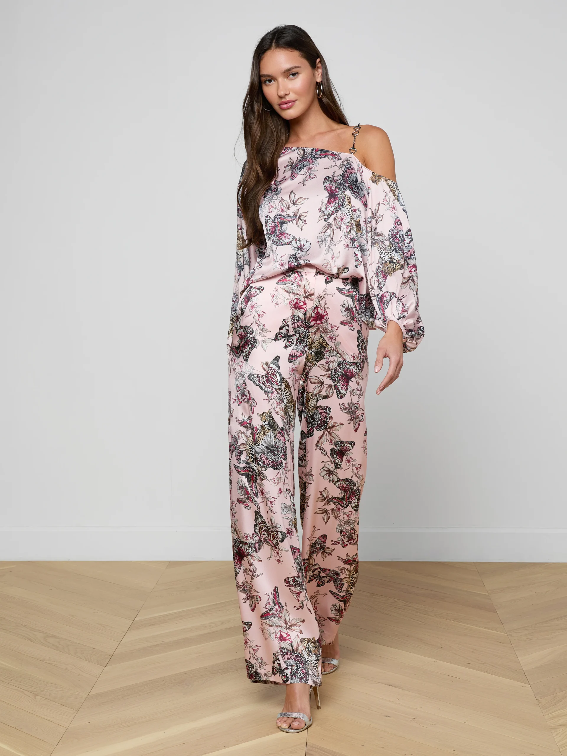 Asami Chain One-Shoulder Blouse