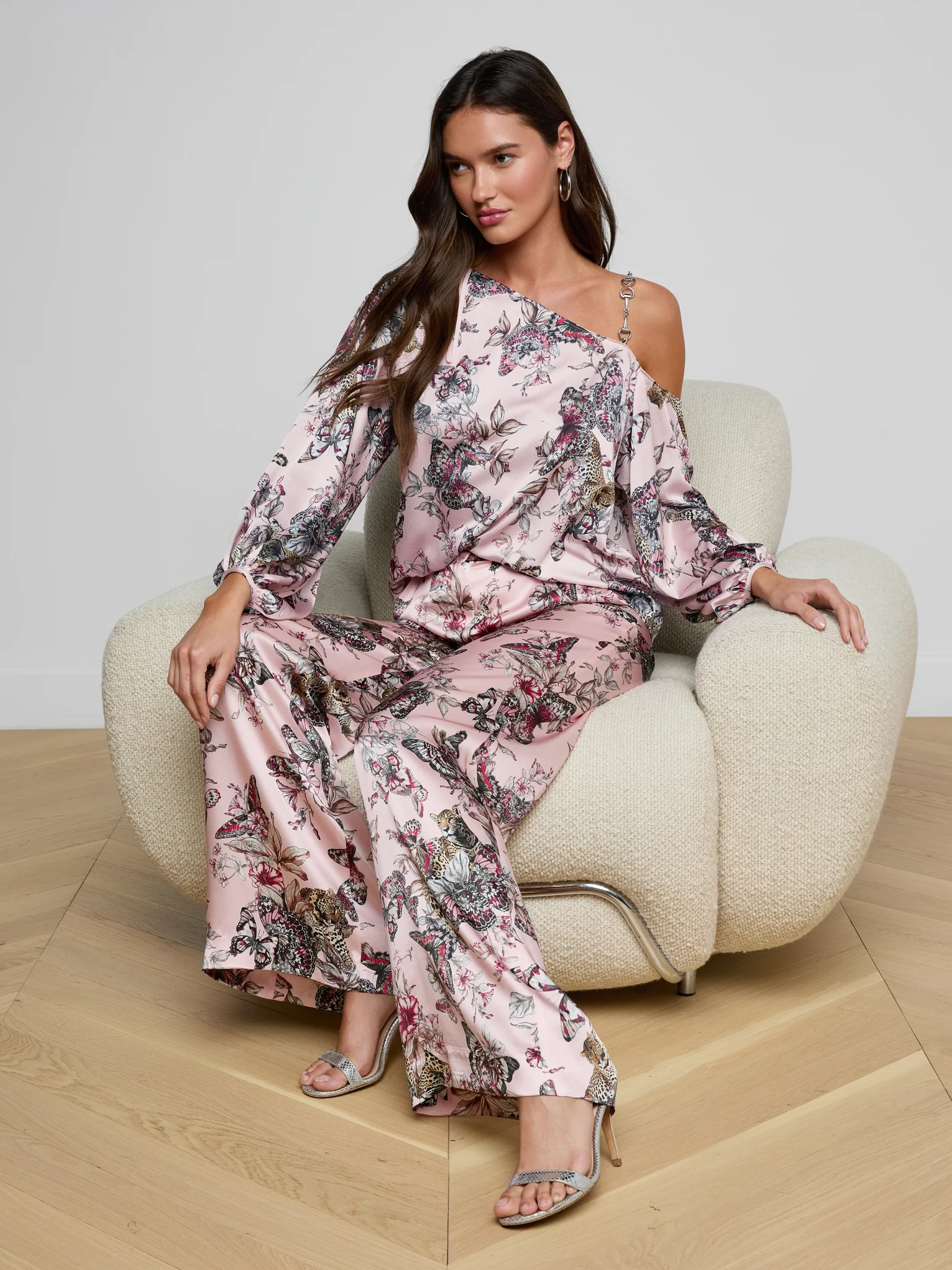 Asami Chain One-Shoulder Blouse