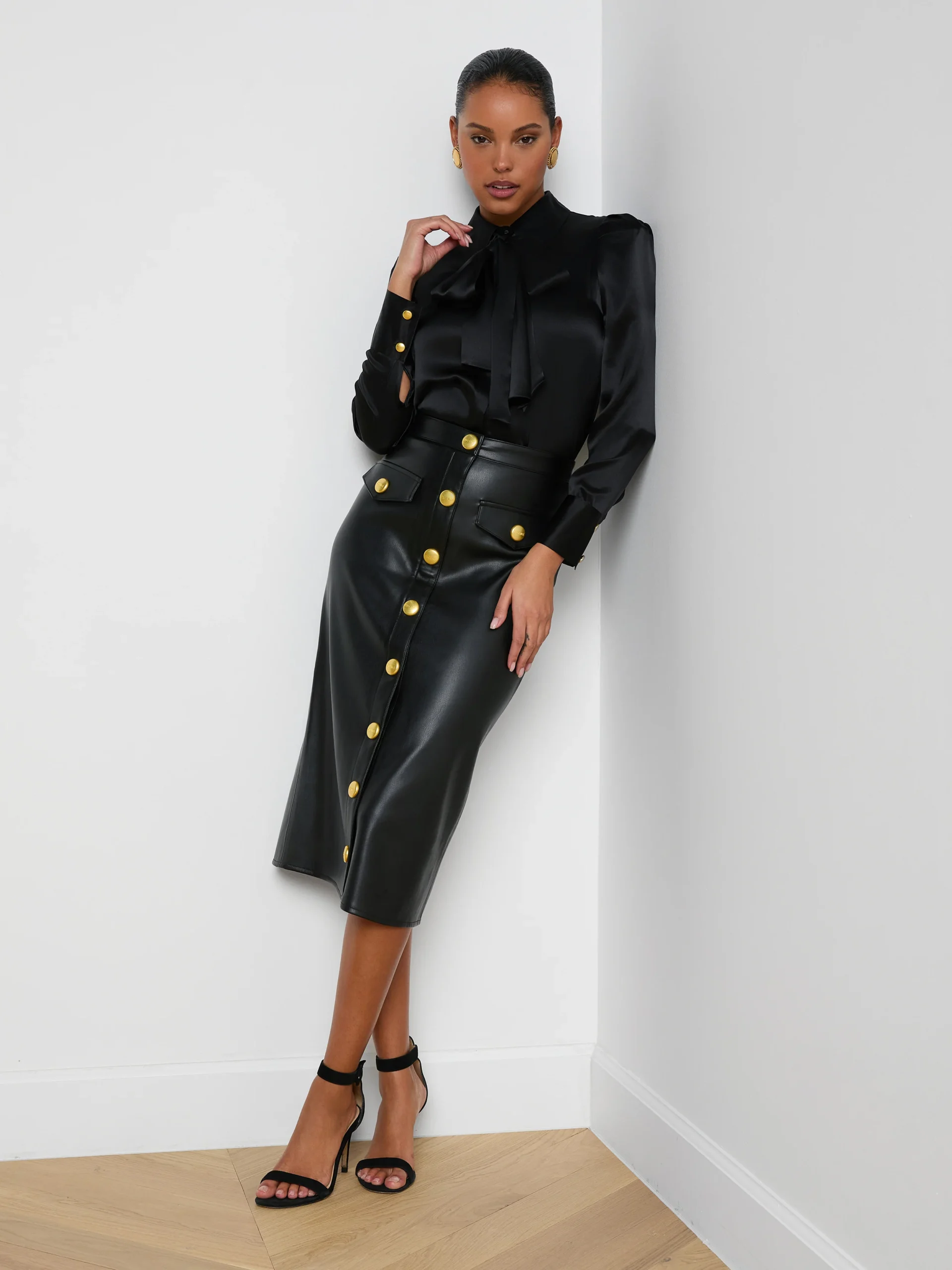 9585-milann-vegan-leather-skirt-7.webp Milann Vegan Leather Skirt