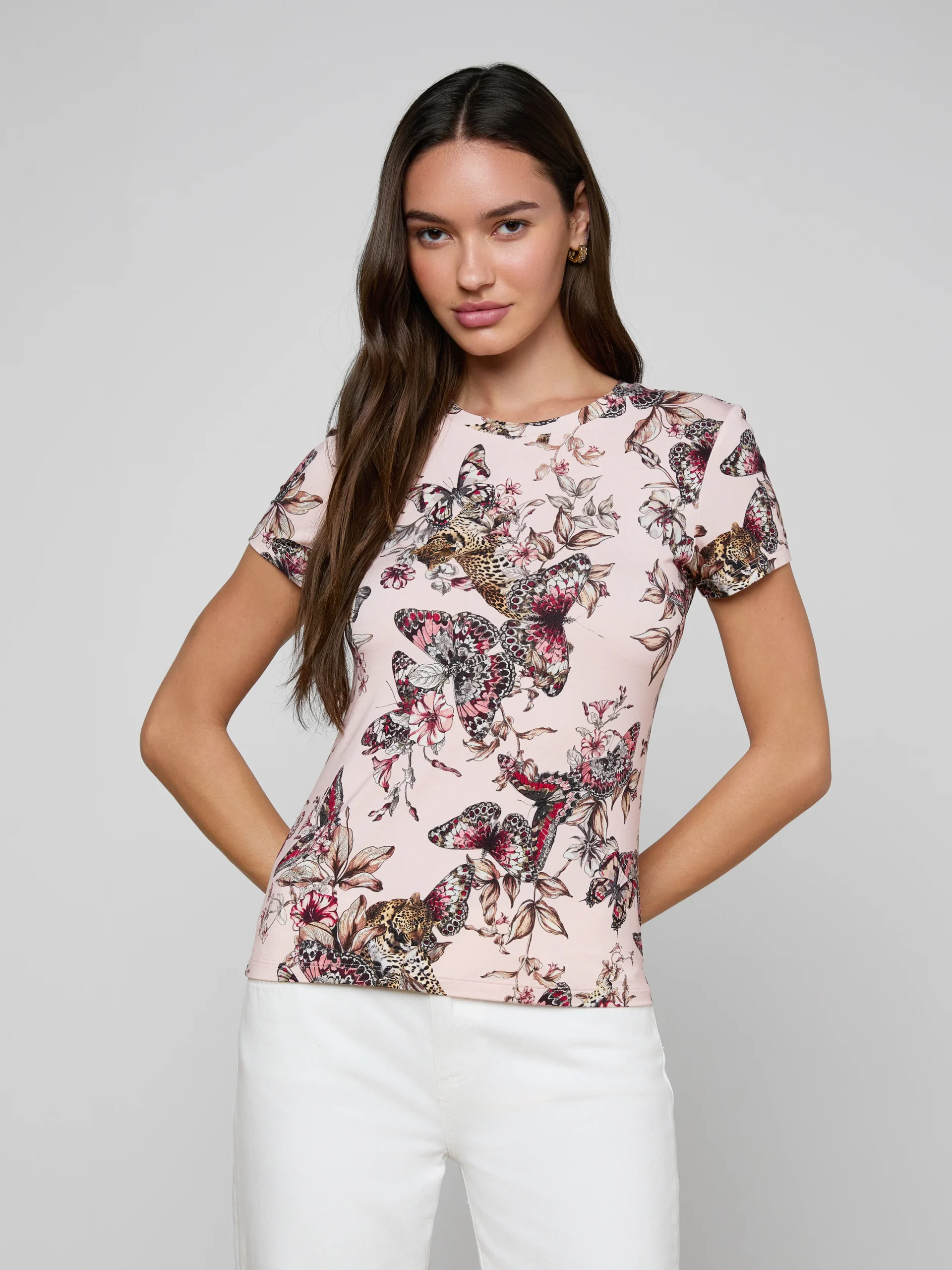 9731-ressi-fitted-tee-1.webp Ressi Fitted Tee